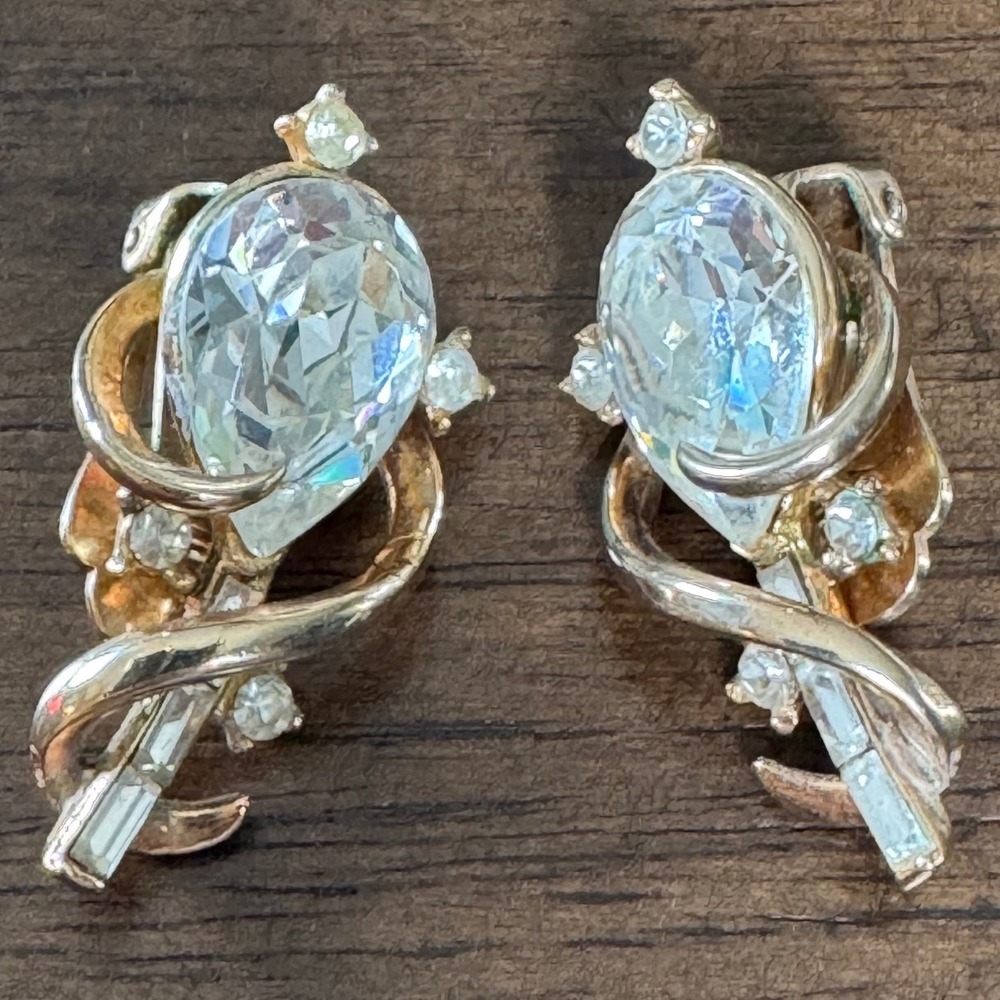 Crown Trifari Alfred Philippe Earrings Women Gold Tone Pear Rhinestone Swirl
